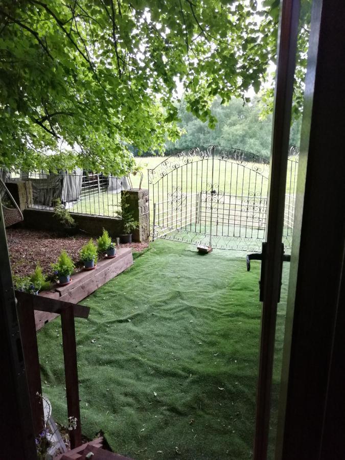 Hotel Durham Donkey Rescue Shepherd'S Hut Exterior foto